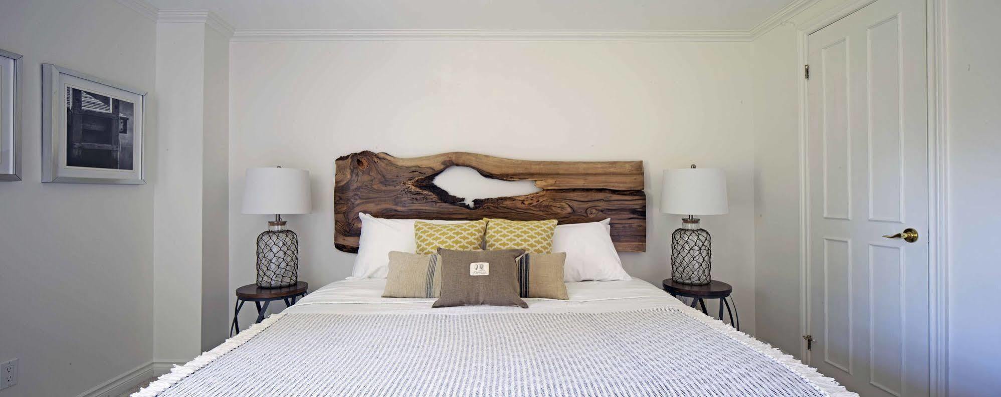 Queen Regent Bed & Breakfast Niagara-on-the-Lake ภายนอก รูปภาพ