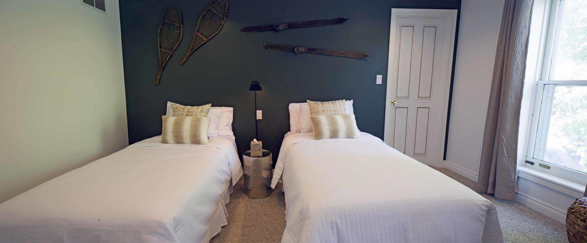 Queen Regent Bed & Breakfast Niagara-on-the-Lake ภายนอก รูปภาพ